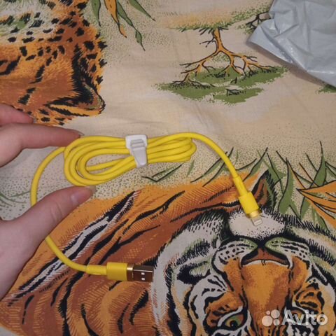 Провод от айфона