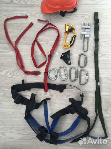 Снаряжение (комплект для спелеолога)