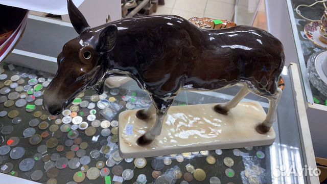 Статуэтки: лось, тигр, олень, рысь, кошка, щенки