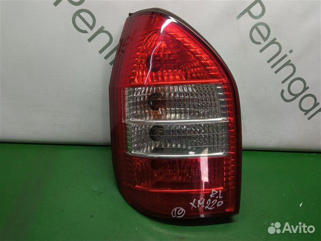 Стоп-сигнал задний левый Subaru Traviq XM Z22SE