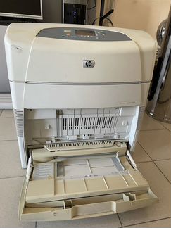 Принтер HP Color LaserJet 5550 цветной лазерный А3