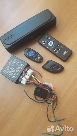 Автомобильные пульты от акустики, брелки, доводчик