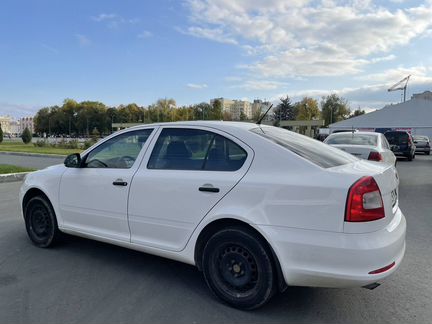 Skoda Octavia 1.6 МТ, 2012, 176 000 км