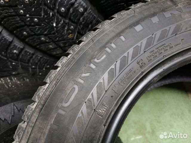 Nokian Tyres Hakkapeliitta 10p SUV 235/65 R18