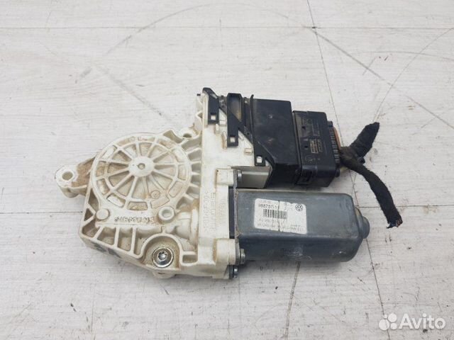 Моторчик стеклоподъемника задний левый Vw Passat