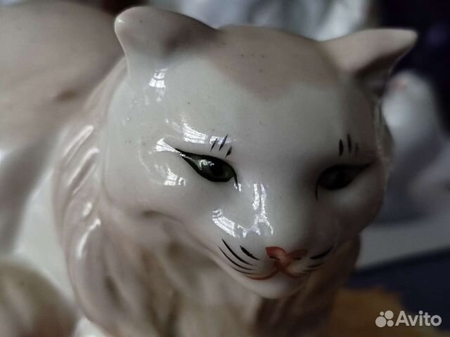 Фарфоровые статуэтки