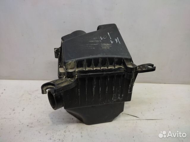 Корпус воздушного фильтра Лада Гранта 2011