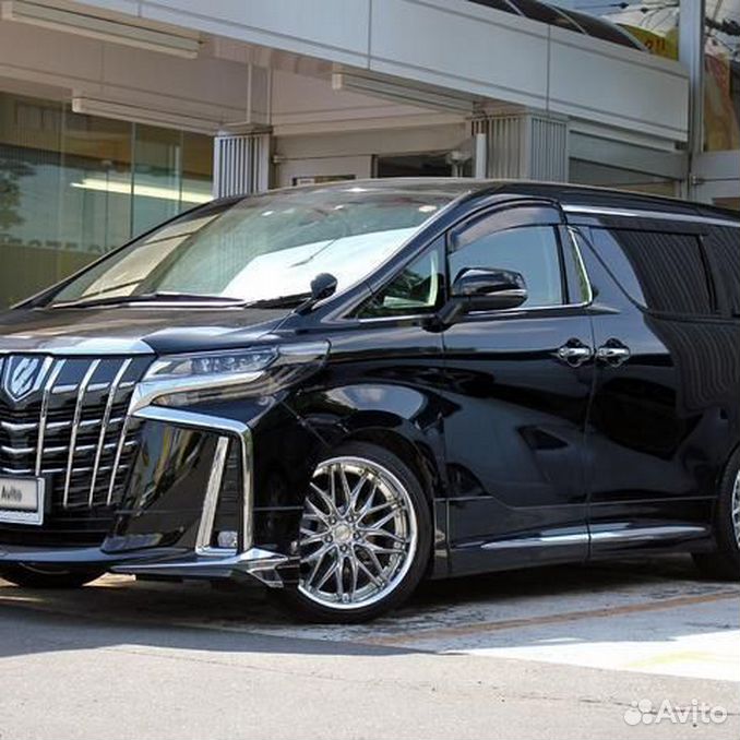 Toyota Alphard 2019. Toyota Alphard 3 Рестайлинг мультимедиа.