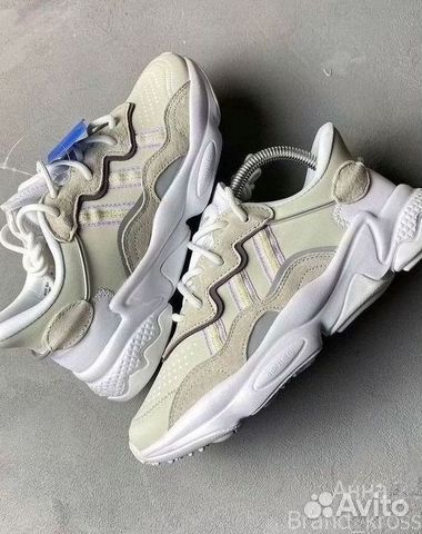 Кроссовки Adidas Ozweego