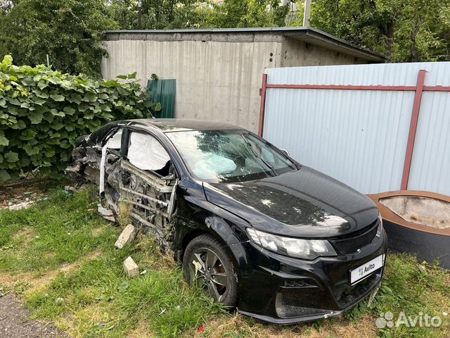 Kia Cerato 1.6 МТ, 2010, битый, 180 000 км