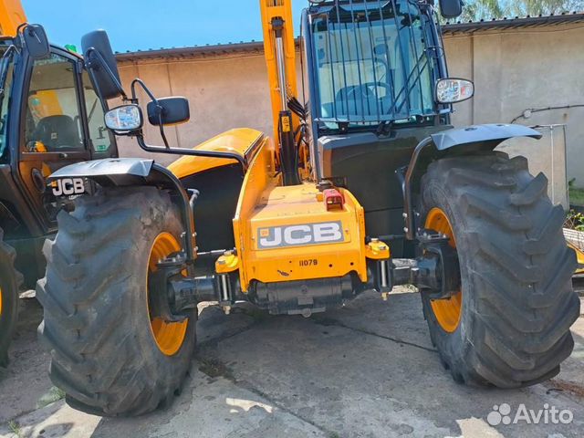 Телескопический погрузчик JCB LOADALL 531-70, 2021