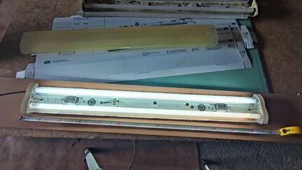 Светильники с лампами philips / LED