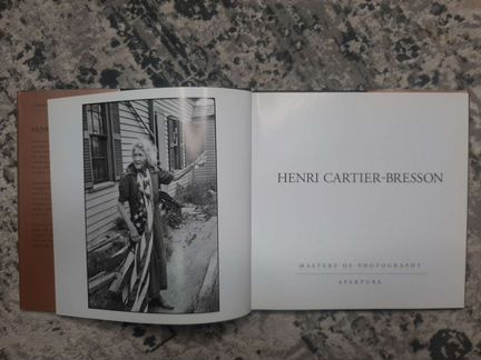 Книга-альбом с фотографиями Henri Cartier- Bresson