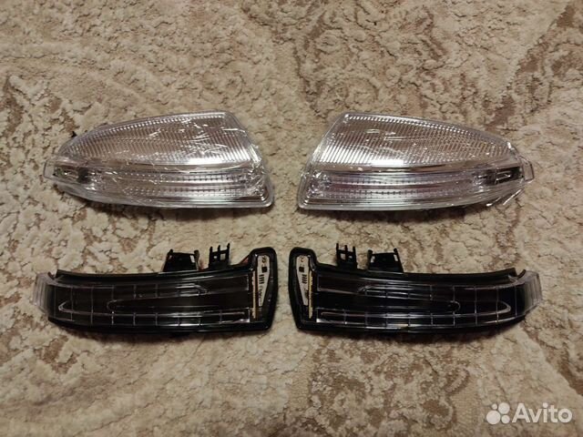 Повторитель в зеркало для Mercedes