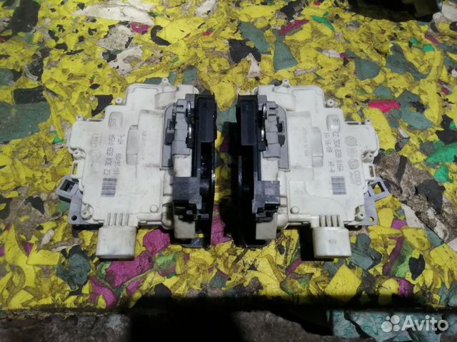 Замок задней двери VW Passat B6 B7 Tiguan