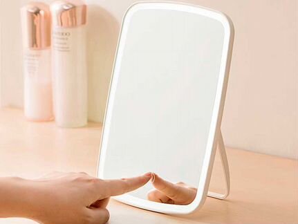 Зеркало с подсветкой