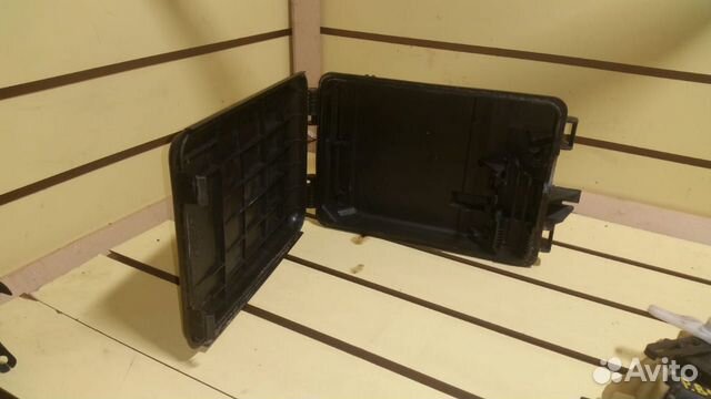 Корпус блока предохранителей VW Passat B5 1996-00