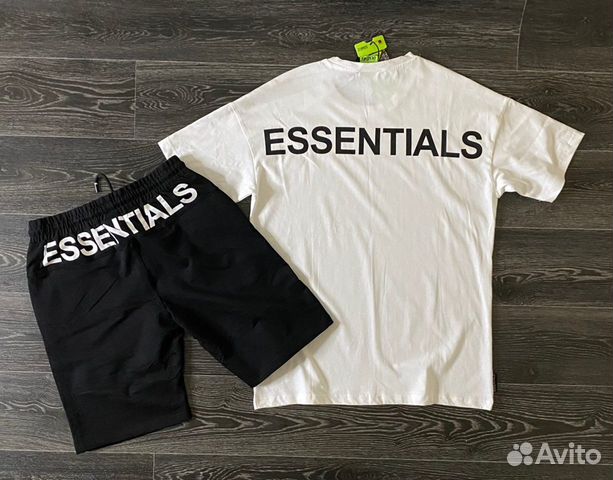 Спортивный костюм футболка и шорты Essentials