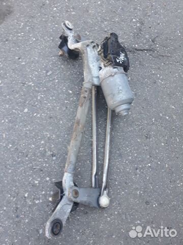 Механизм стеклоочистителей Toyota Yaris