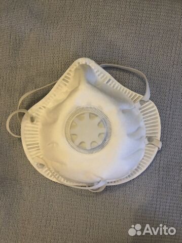Респиратор полумаска фильтрующая с клапаном FFP2