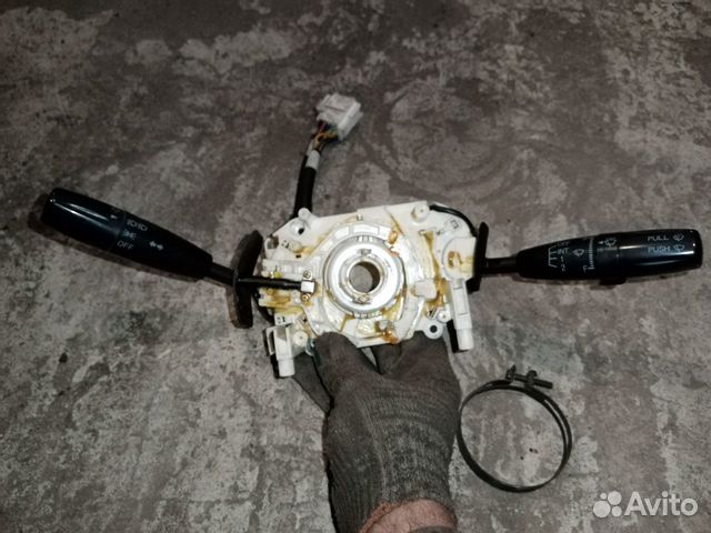 Переключатель подрулевой на Киа Спортадж 03г