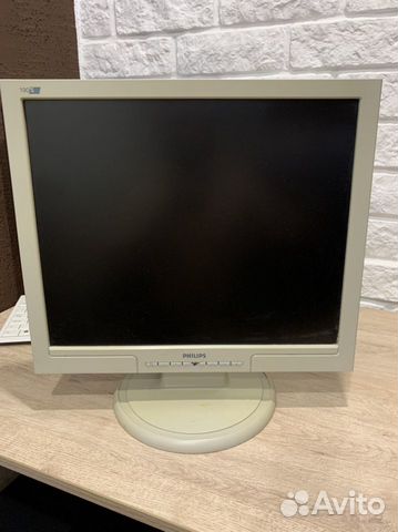 Монитор ЖК Philips 190S