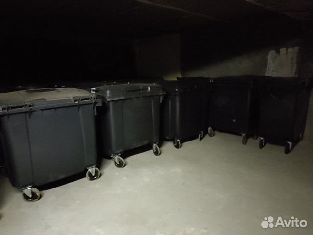 Новые мусорные контейнеры 1.1 куб и 0.8м3