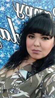 Поющая ведущая