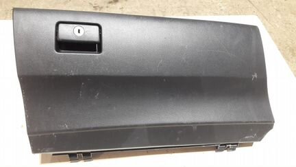 Крышка бардачка Toyota camry v40