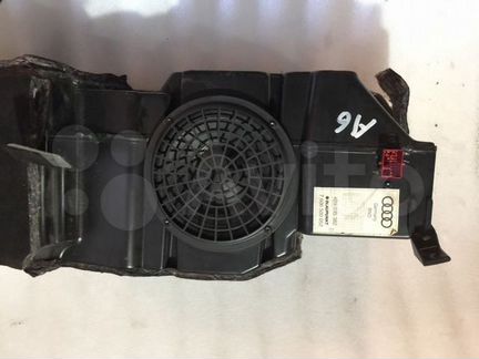 Сабвуфер Audi A6 C5