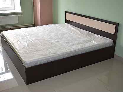 Кровать с матрасом 140х200 Лиана