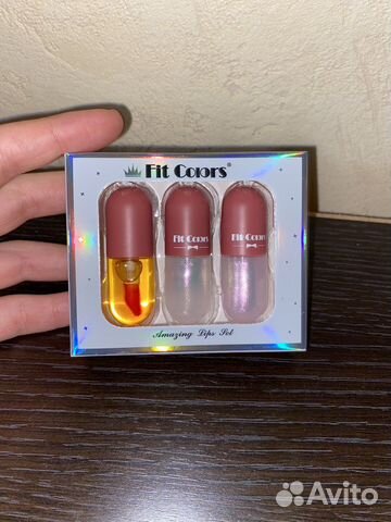 Бальзам для губ с эффектом увеличения