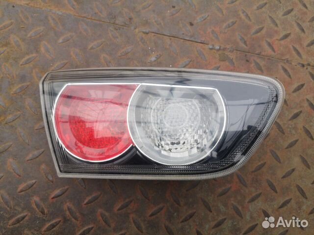 Фонарь задний внутренний Mitsubishi Lancer 10 ориг