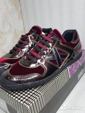 Кроссовки Munich Euro 39