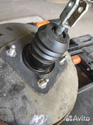 Вакуумный усилитель тормозов Рено кенго1