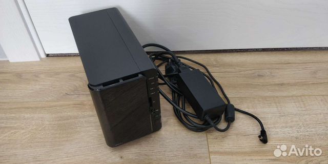NAS Synology ds 211+ с жёстким диском 4Тб