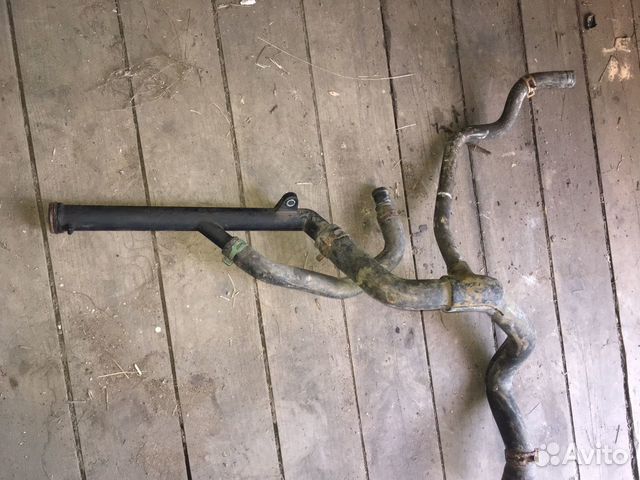 Патрубок охлаждения двигателя 1,6 16кл Renault Meg