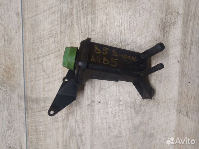 Бачок гур Passat B5 Superb