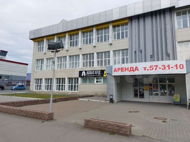 Офис с ремонтом на красной линии, 54 м²