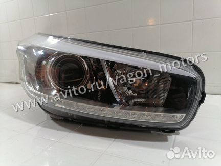 Фара галоген передняя правая Kia Ceed 2 JD