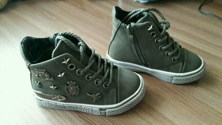 Детские демисезонные ботинки 26 размера