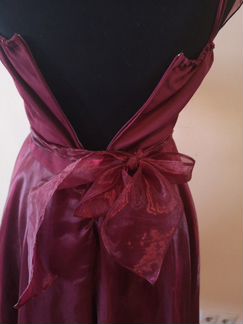 Детское платье принцессы бальное 9-11 лет