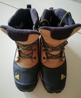 Зимние сапоги adidas 37,5 р