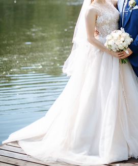 Свадебное платье