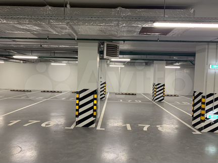 Машиноместо, 17 м²