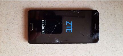 Телефон ZTE blade V8