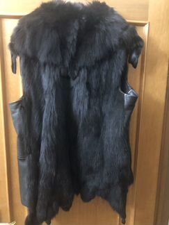 Меховая жилетка