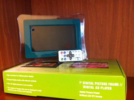 Электронная фоторамка с пультом