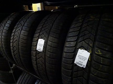 225 45 18 Pirelli Winter Sottozero 240 II 95H