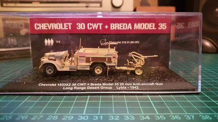 Модель автомобиля Chevrolet 30 CWT с пулемётом